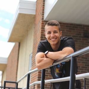 Meet your Posher, Jonny